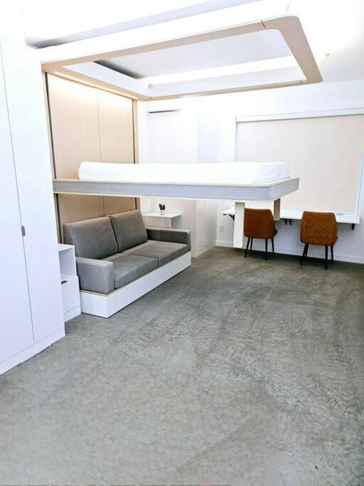 Tremont Smart 9 - A Kcm Property Кливланд Екстериор снимка