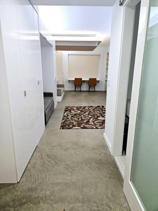 Tremont Smart 9 - A Kcm Property Кливланд Екстериор снимка