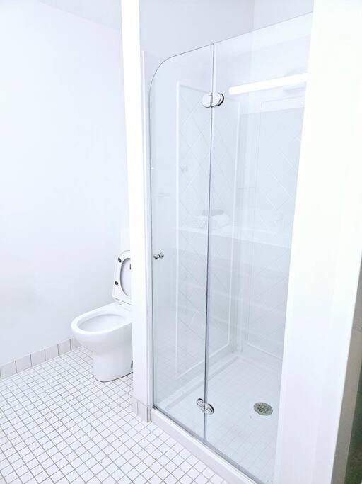 Tremont Smart 9 - A Kcm Property Кливланд Екстериор снимка